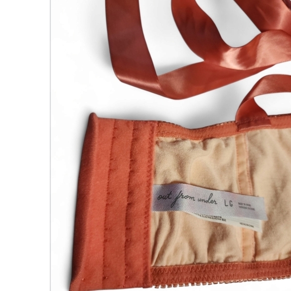 URBAN OUTFITTERS Out From Under COQUETTE Pink Cream Lace Corset Top Bow Straps - Picture 8 of 11